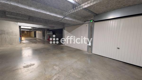 Appartement
         4 pièces
        - 75 m² Exclusivité 245 000 € *