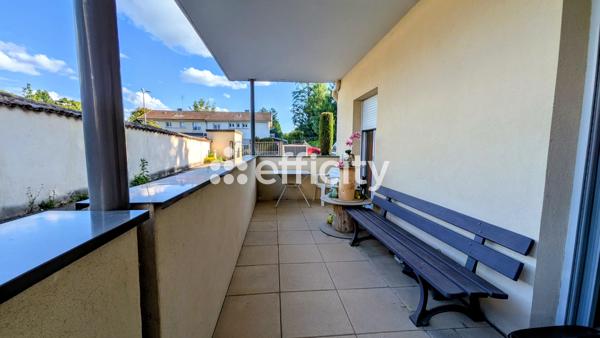 Appartement
         4 pièces
        - 75 m² Exclusivité 245 000 € *