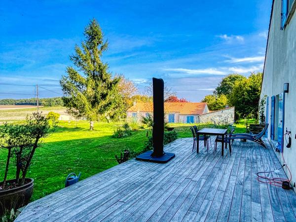 Maison entièrement rénovée avec goût - Saint-Sulpice-de-Royan 141 m² habitables Saint sulpice de royan