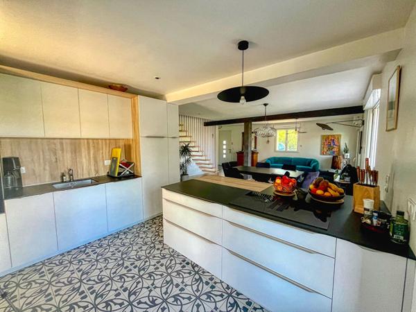 Maison entièrement rénovée avec goût - Saint-Sulpice-de-Royan 141 m² habitables Saint sulpice de royan
