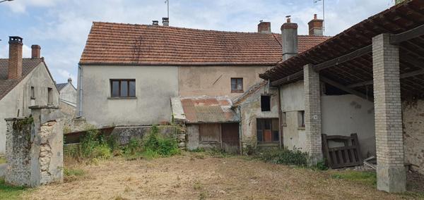 Courmont (02130) MAISON A RENOVER