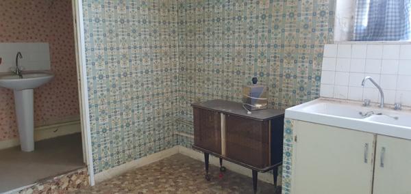 Courmont (02130) MAISON A RENOVER