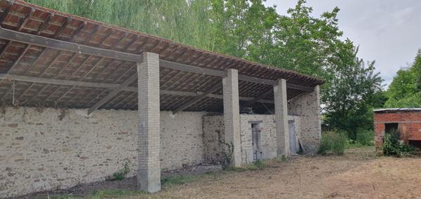 Courmont (02130) MAISON A RENOVER