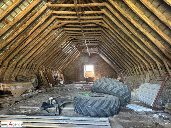 Maison à SAINT-CLEMENT, 19700 - 3 pièces 553m²