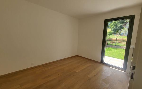 Appartement à vendre    2 pièces • 45,20 m2 Évian-les-Bains