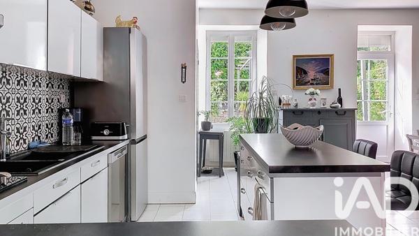 Maison à vendre 6 pièces 159 m² Ardillières