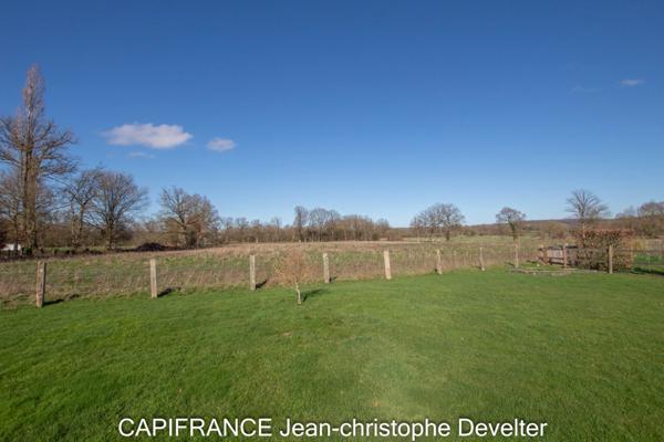 Maison à vendre 3 chambres proche de DOMFRONT EN POIRAIE (61) sur terrain 1 500 m2