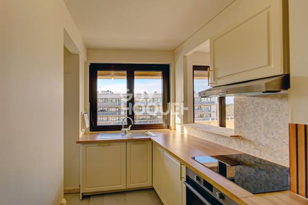 Saint Cloud, dernier étage avec 2 terrasses 3 chambres DPE C