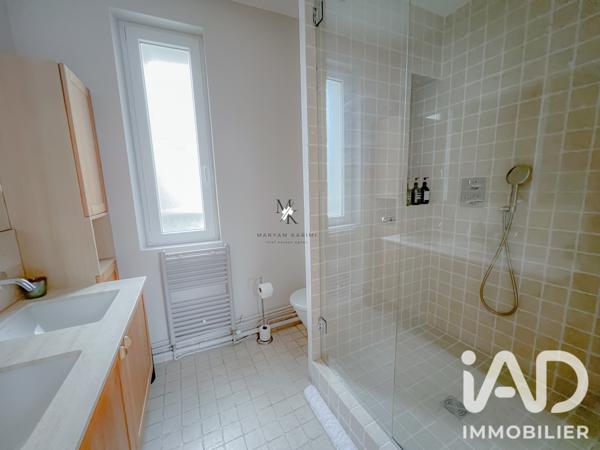 Location maison 8 pièces 145 m² Paris 15