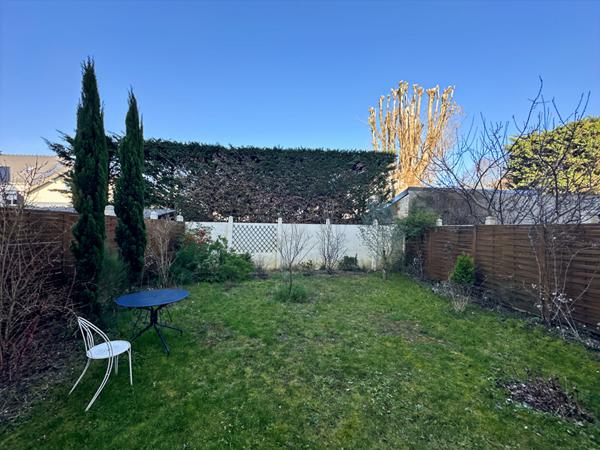 Maison Poissy 8 pièce(s) 175.24 m2