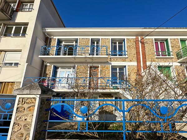 Maison Poissy 8 pièce(s) 175.24 m2