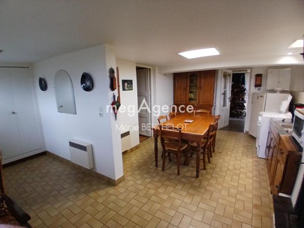 Maison à BAZOUGES-LA-PEROUSE, 35560 - 5 pièces 85m²