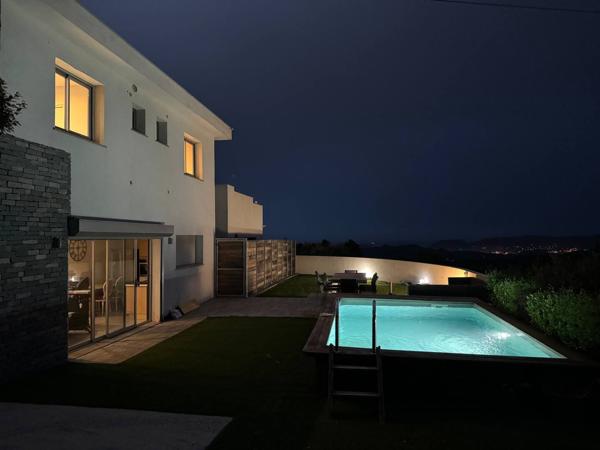 Maison 13 pièces - 330 m² Bien prestige