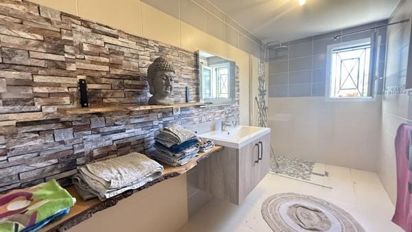 Maison à vendre |  Monbahus |  4 pièces | 111 m²