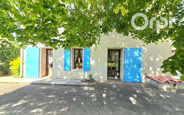 Maison à vendre    7 pièces •  Saint-Martin-de-Crau