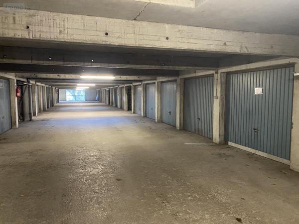 Garage - Parking à vendre à Brest dans le Finistère (29200), ref : 29026-169