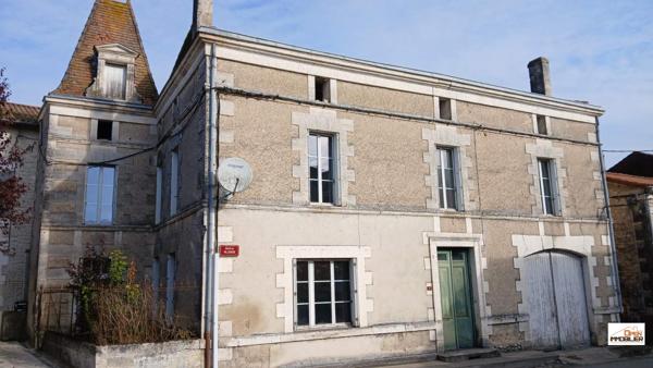 Immeuble de ville, deux logements