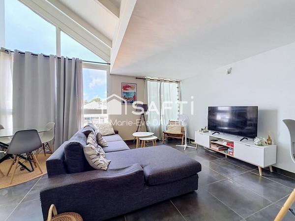 La Marina - T2 + mezzanine
