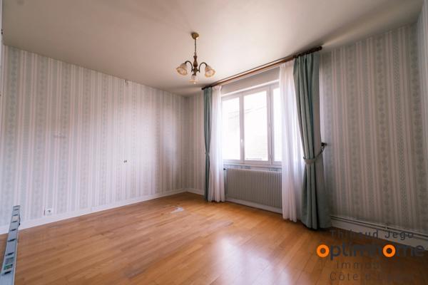 Maison à rénover avec beau potentiel, jardin sud-ouest – Marquise/Rinxent