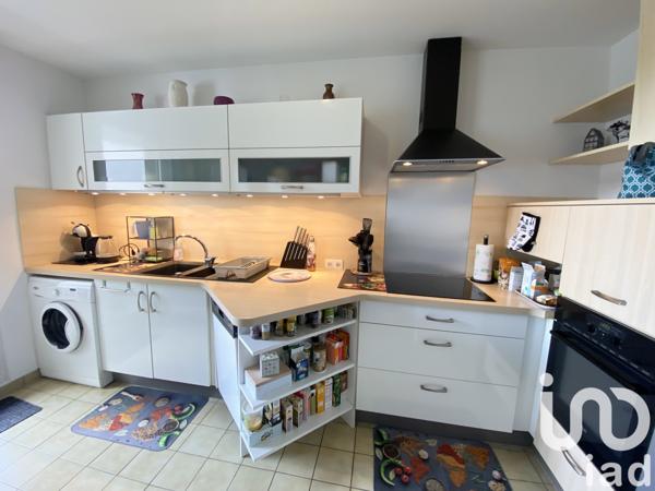 Appartement à vendre 3 pièces 64 m² Saint-Fargeau-Ponthierry