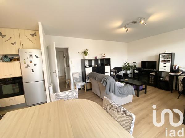Appartement à vendre 3 pièces 64 m² Saint-Fargeau-Ponthierry