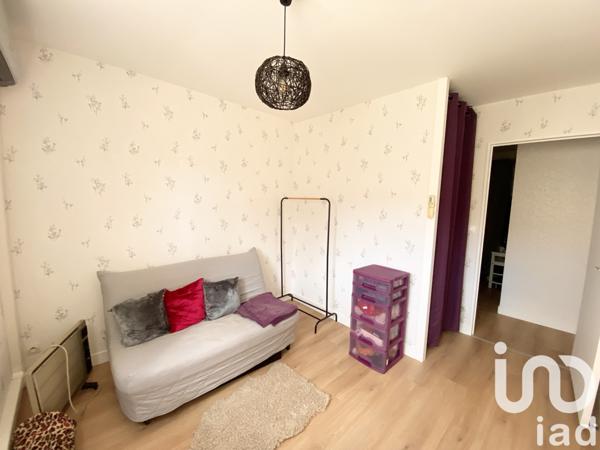 Appartement à vendre 3 pièces 64 m² Saint-Fargeau-Ponthierry