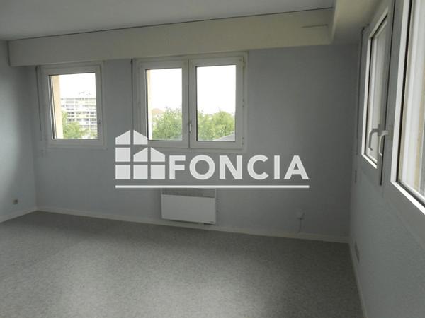 Location Studio 23.79 m² - 14-16 RUE MAURICE ROLLINAT Limoges 87000