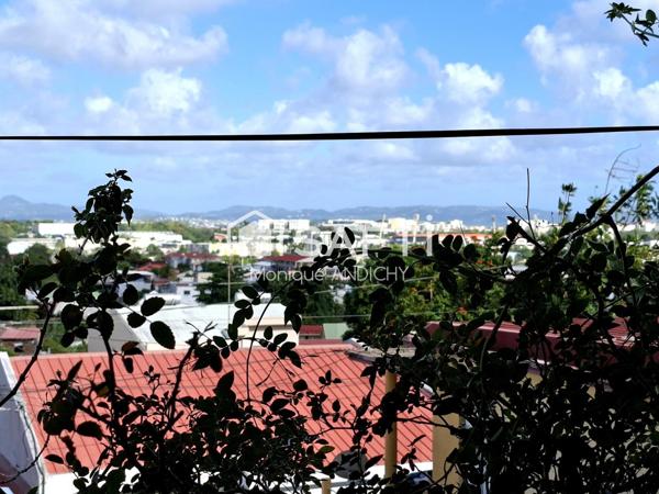 F4 avec potentiel, vue dégagée Fort-de-France