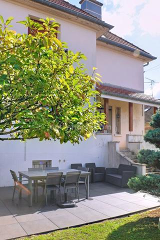 À LONGWY-HAUT : MAISON 110 M², 3 CHAMBRES, JARDIN ET GARAGE