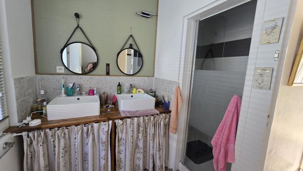 Maison  3 pièce(s)  2 chambre(s)  70 m²