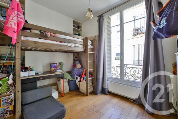 Appartement à vendre  4 pièces - 100,70 m 2   PARIS  - 75009
