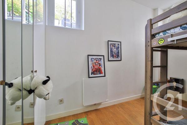 Appartement à vendre  4 pièces - 100,70 m 2   PARIS  - 75009
