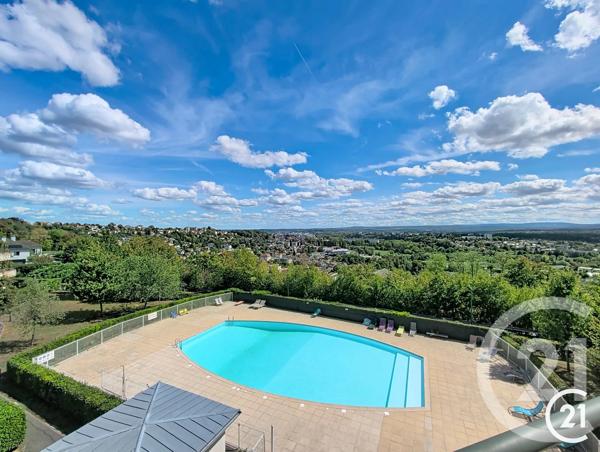 Appartement F5 à vendre  5 pièces - 104,64 m 2   STE SUZANNE  - 25