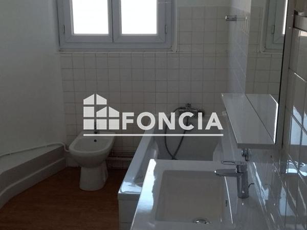 Location Appartement 3 pièces 91.47 m² - 34 BIS AVENUE GAL DE GAULLE Agen 47000