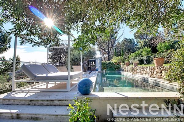 A VENDRE ! Maison T6 de 152 m² à Draguignan - 4 chambres avec piscine et garage