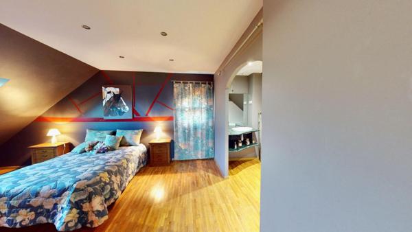 Propriété 314 m2 haut de gamme 11 pièce(s) 550 000