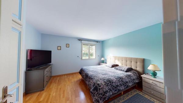 Propriété 314 m2 haut de gamme 11 pièce(s) 550 000