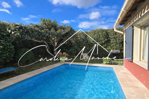 Maison T5 de plain-pied de 100m² - annexe, garage et piscine