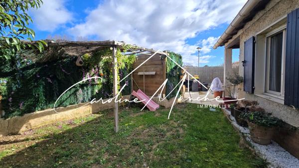 Maison T5 de plain-pied de 100m² - annexe, garage et piscine