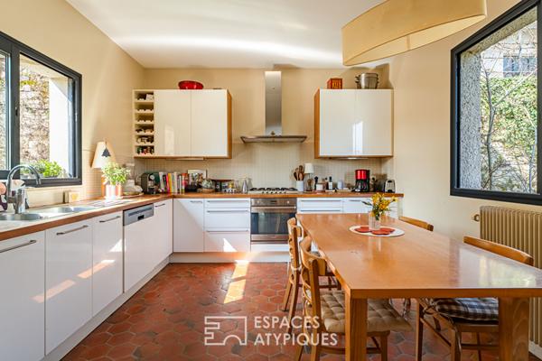 Maison d’architecte des années 70 avec une vue magnifique sur les bords de Seine