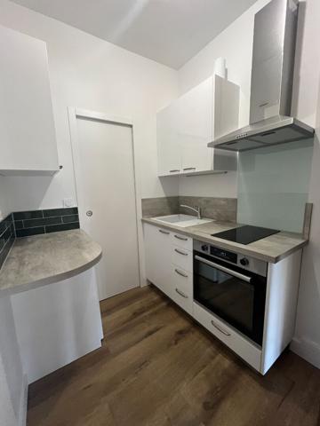 Location Appartement 1 pièce Tours (37000) - COLBERT ENTIEREMENT RENOVE