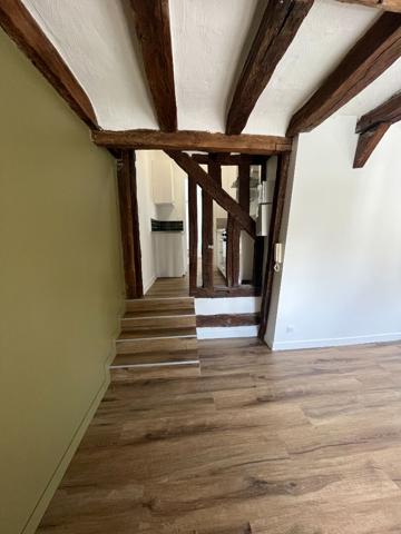 Location Appartement 1 pièce Tours (37000) - COLBERT ENTIEREMENT RENOVE