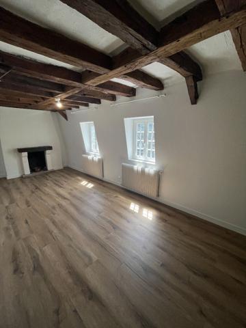 Location Appartement 1 pièce Tours (37000) - COLBERT ENTIEREMENT RENOVE