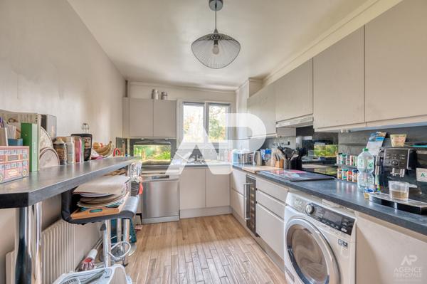 Appartement Rueil Malmaison 4 pièce(s) 90 m2 €450 000 ** - Référence 19664