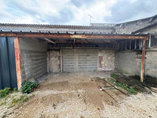 Entrepôt de stockage à VILLEBAROU