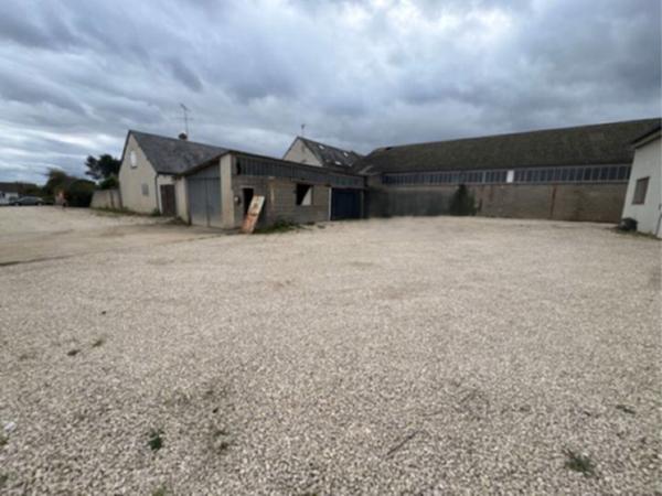 Entrepôt de stockage à VILLEBAROU