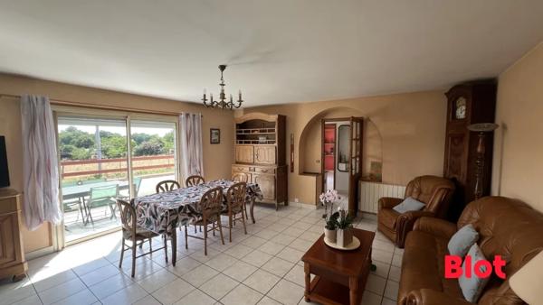 Maison 6 pièce(s)