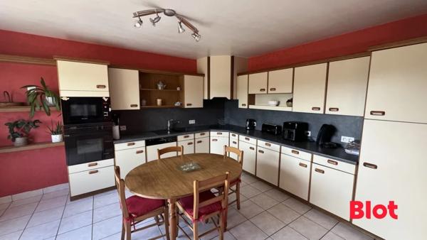 Maison 6 pièce(s)