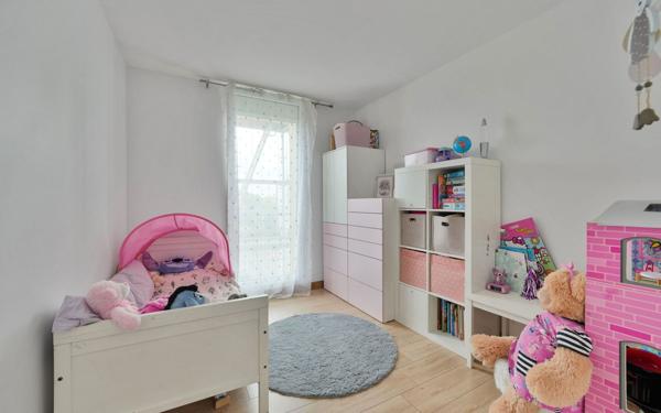 Appartement à vendre    4 pièces • 77,24 m2 Crosne