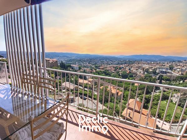 Vente appartement Grasse, 77m² 4 pièces 299 000€ avec balcon